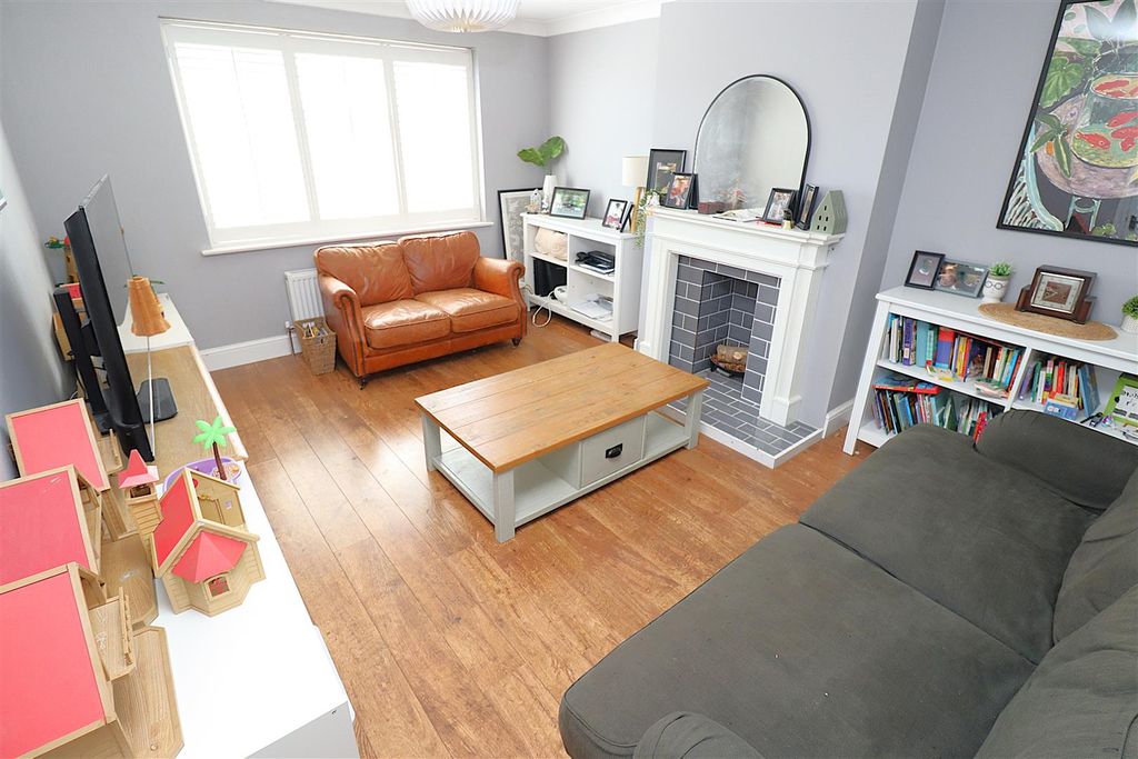Property photo 3 of 19 Img_9535.Jpg