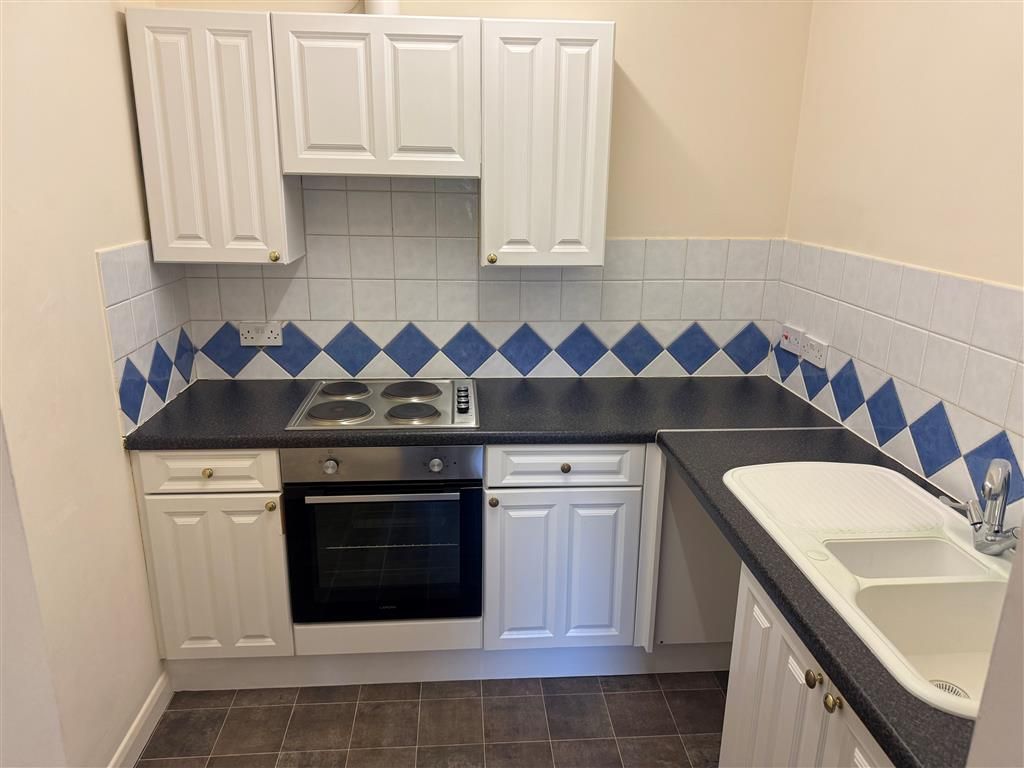 Property photo 1 of 5 Kitchen