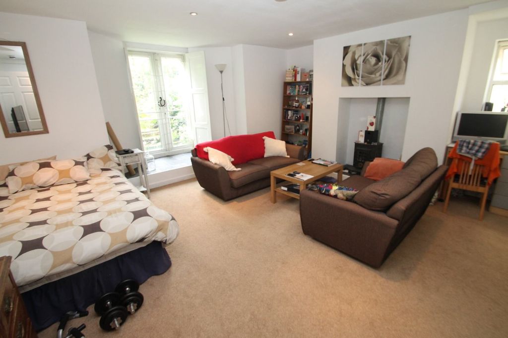 Property photo 2 of 6 Picture No. 02