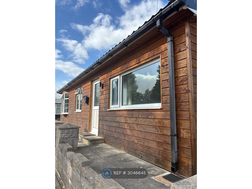 Property photo 1 of 3