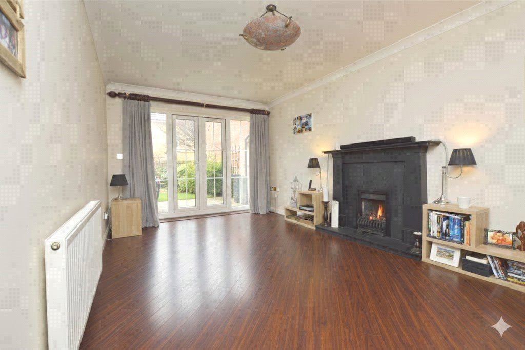 Property photo 3 of 11 Picture No. 22