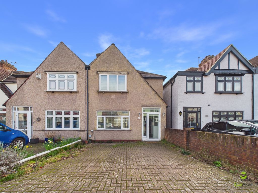 Property photo 1 of 16 Presented By Kevin At Ewemove Bexleyheath And Dart