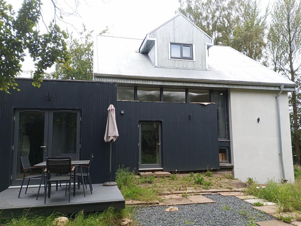 Property photo 2 of 41 44 Stone Fornt 2.Jpg