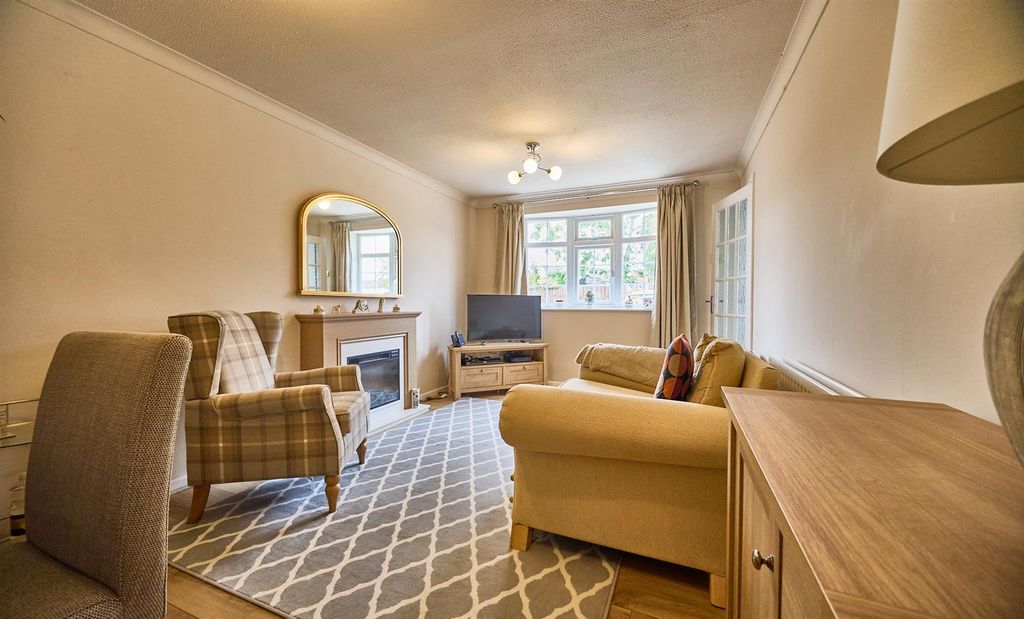 Property photo 3 of 10