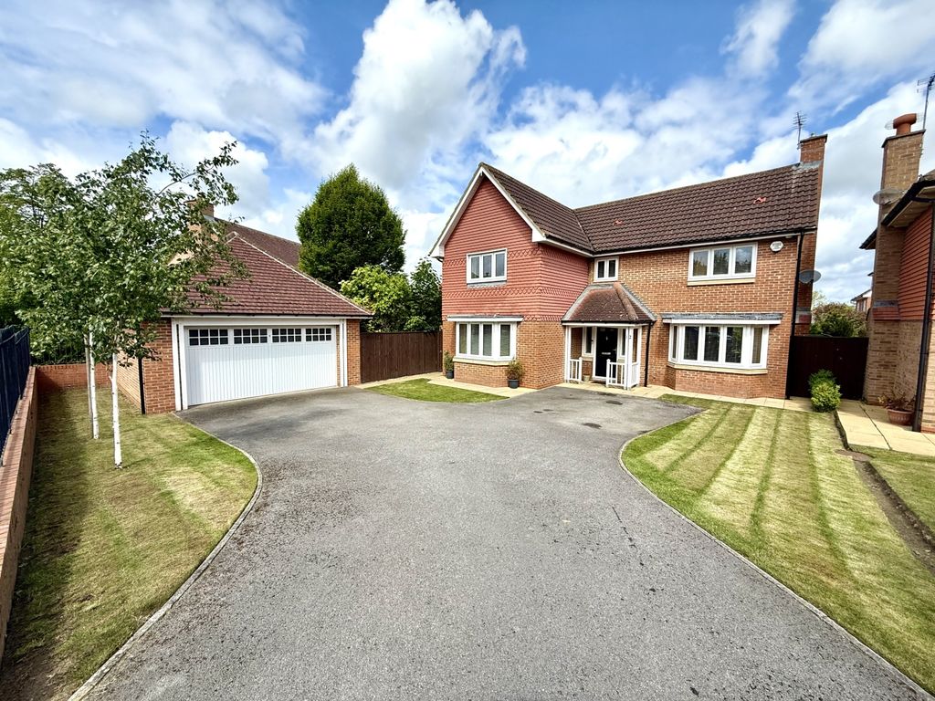 Property photo 1 of 22 Img_8416