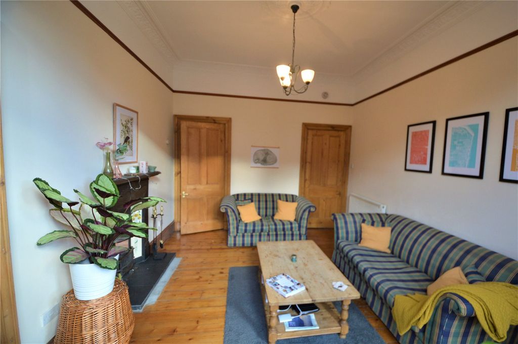 Property photo 3 of 8 Photo 3