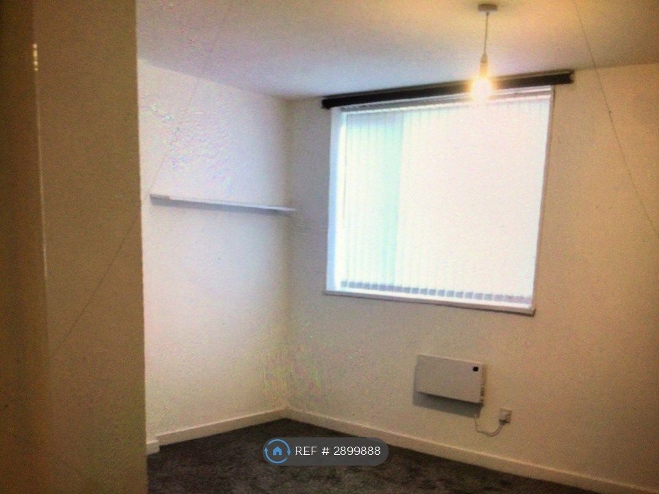 Property photo 3 of 4