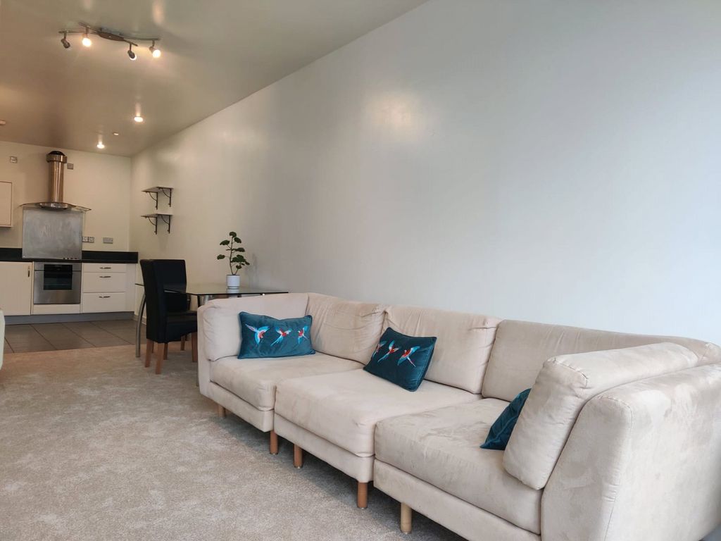 Property photo 1 of 8 Picture No. 22