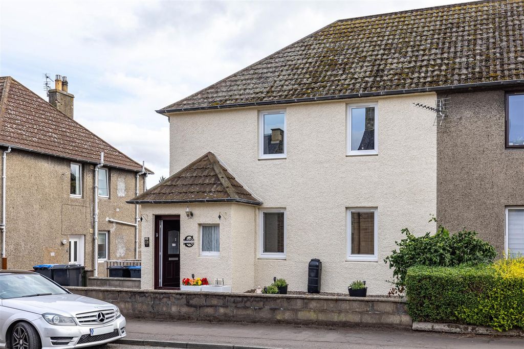 Property photo 1 of 20 52 Tweed Road Galashiels 04.Jpg
