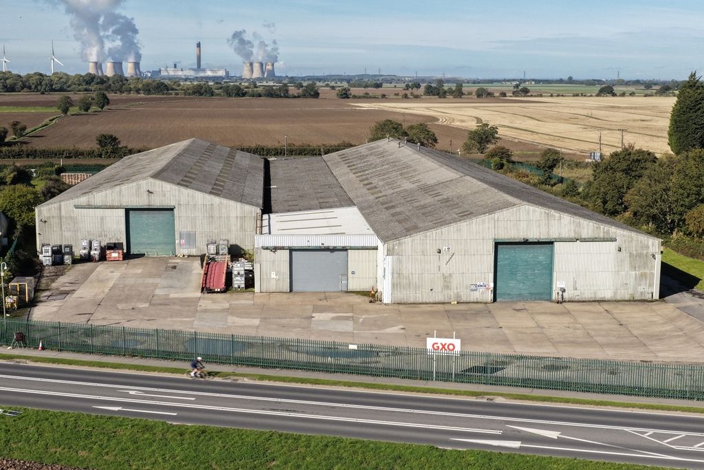 Property photo 1 of 16