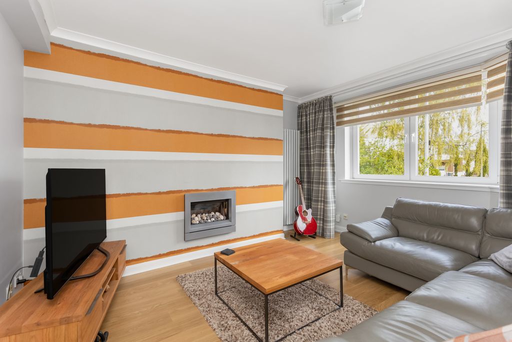 Property photo 3 of 21 Property Image 3