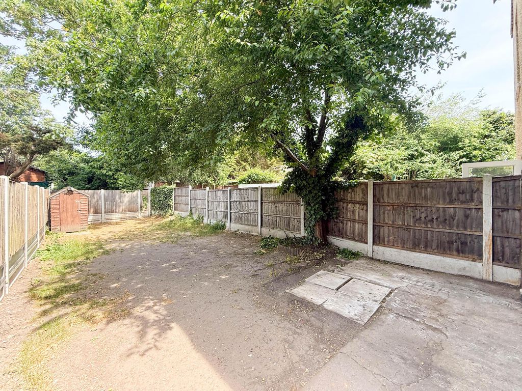 Property photo 1 of 16 Rear Garden