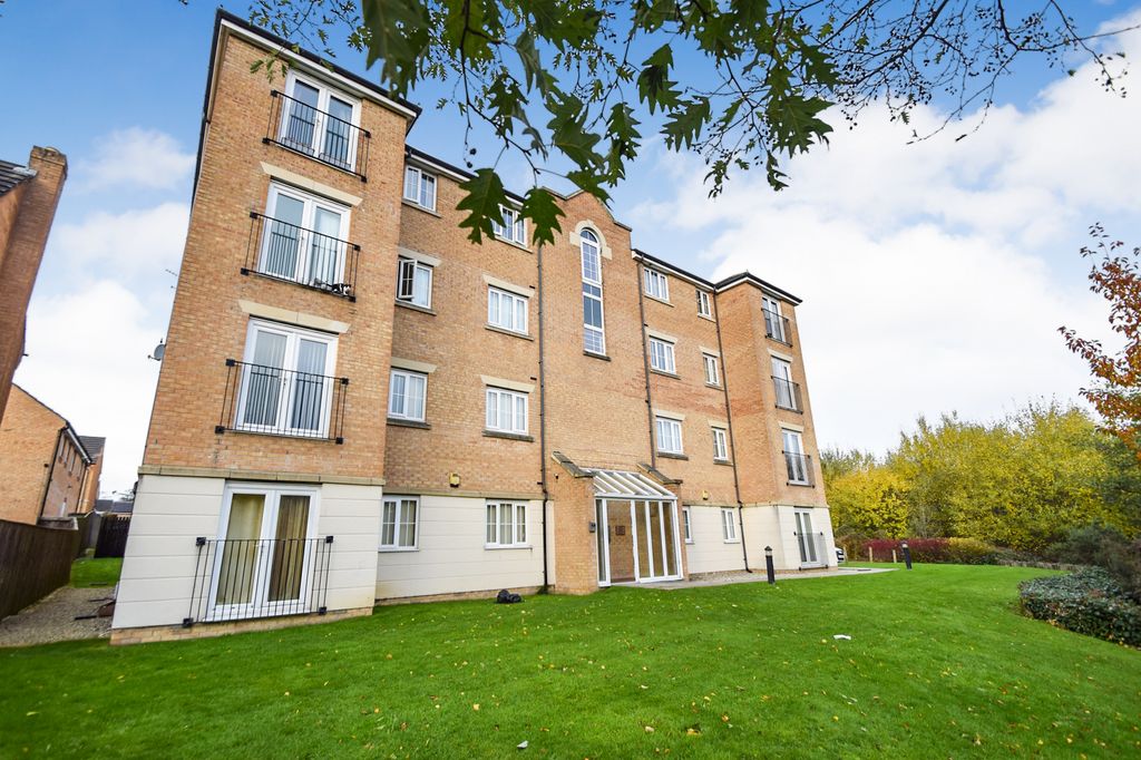 Property photo 1 of 9