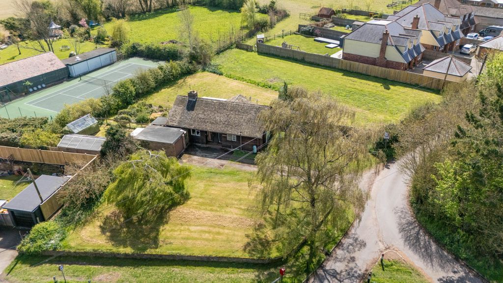 Property photo 3 of 10