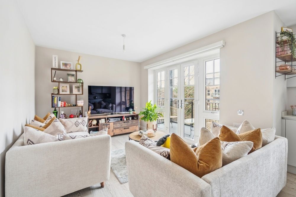 Property photo 3 of 11