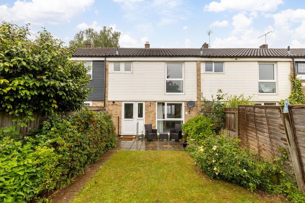 Property photo 2 of 18