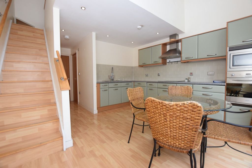 Property photo 3 of 15 Picture No. 32