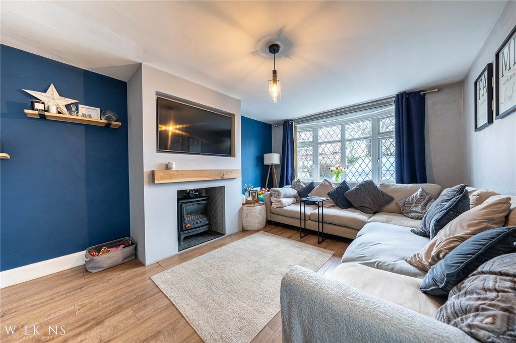 Property photo 2 of 32 Picture No. 10