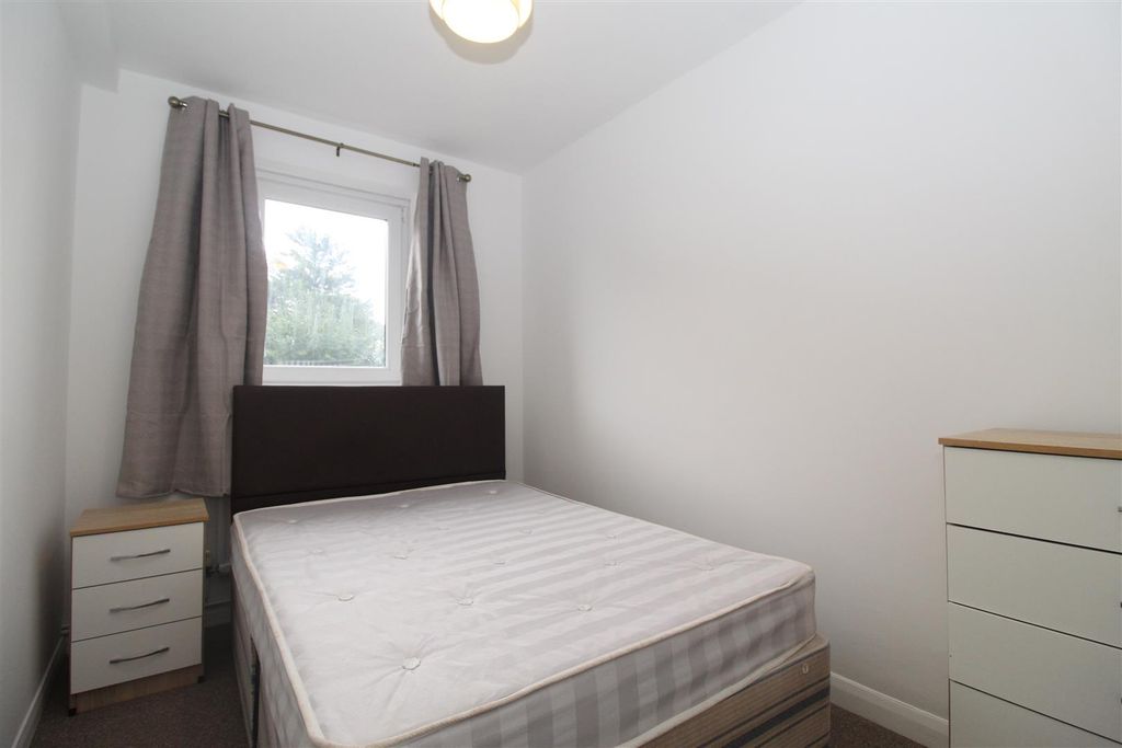 Property photo 3 of 8 Img_0181.Jpg