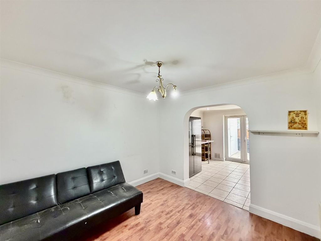 Property photo 3 of 14 Reception Room