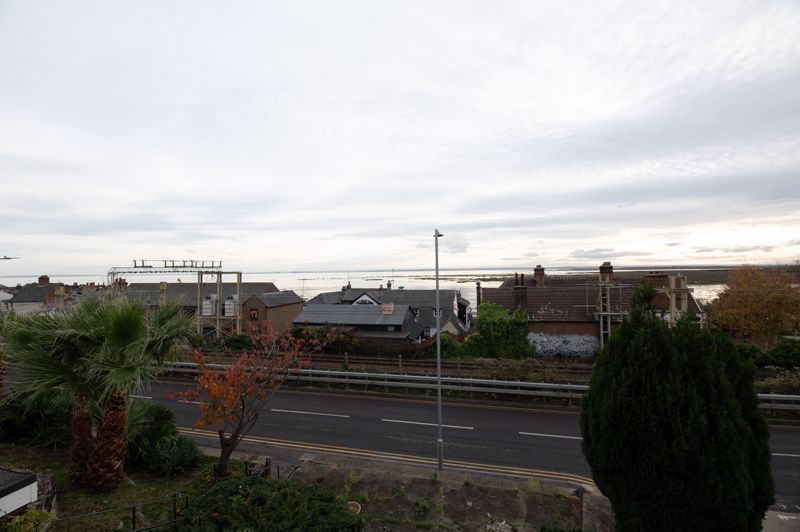 Property photo 2 of 14 Photo 21