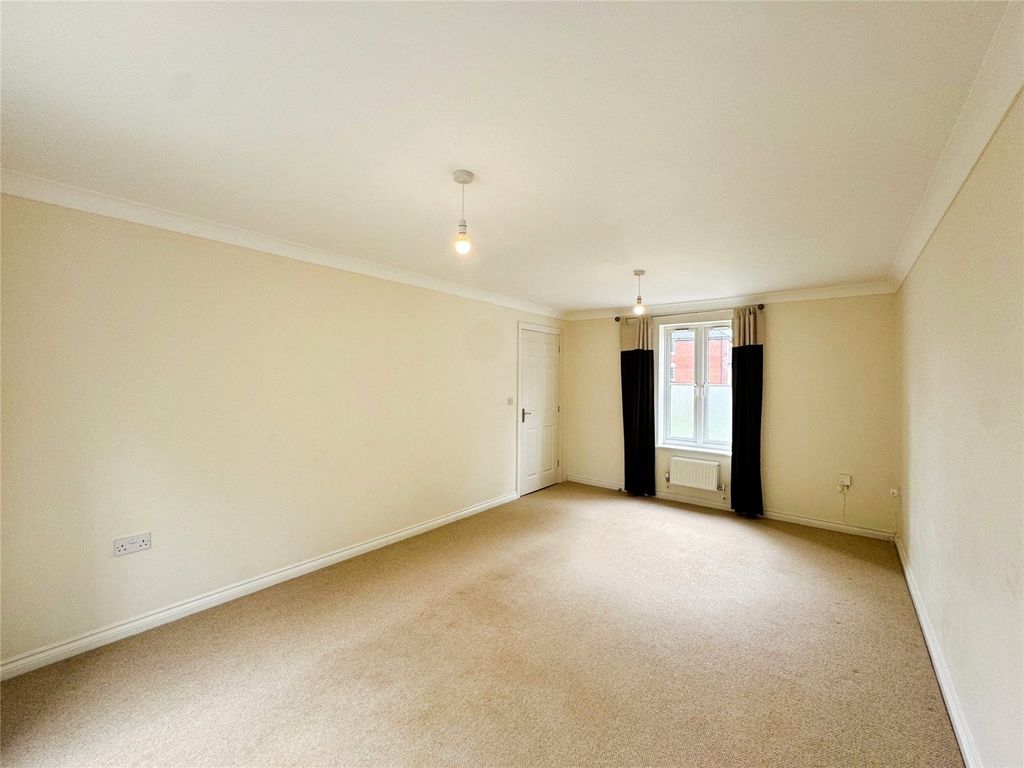 Property photo 3 of 14 Picture No. 09