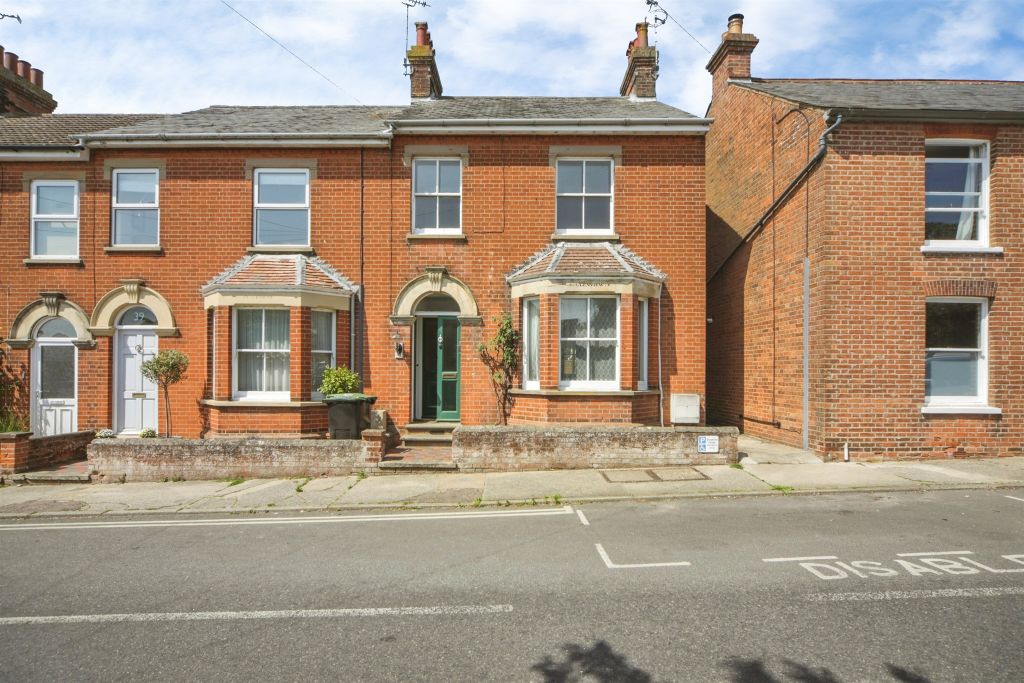 Property photo 1 of 19