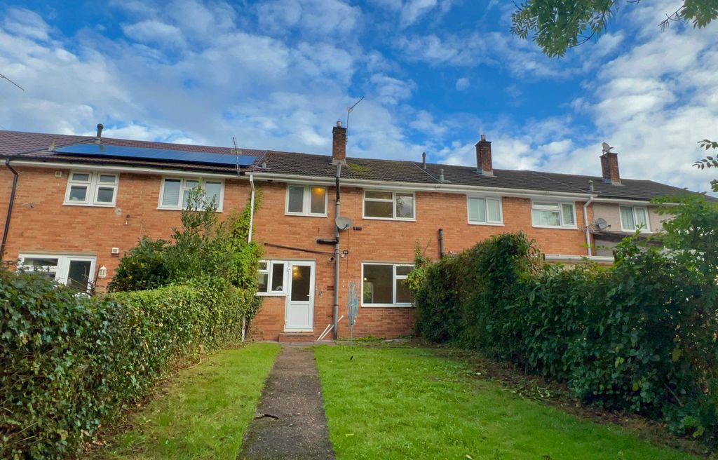 Property photo 1 of 8 3 Bedroom Family Home