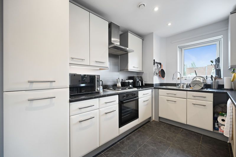 Property photo 2 of 12 Photo 1