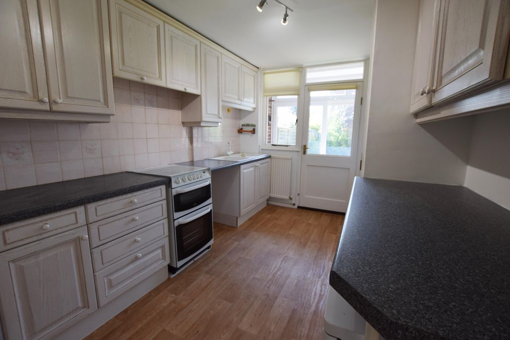 Property photo 2 of 12 Living Room