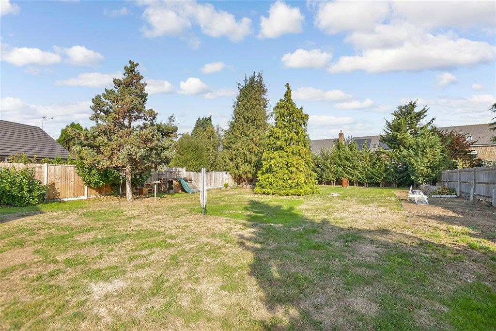 Property photo 2 of 18 Rear Garden