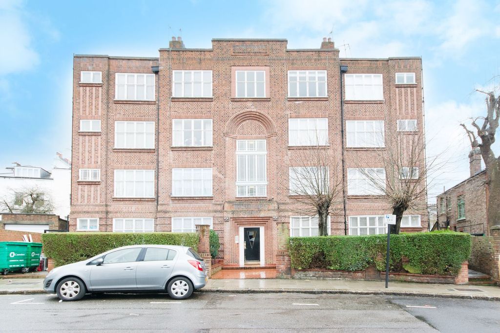 Property photo 1 of 10