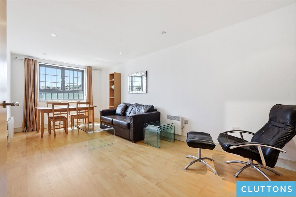 Property photo 1 of 17 Picture No. 12