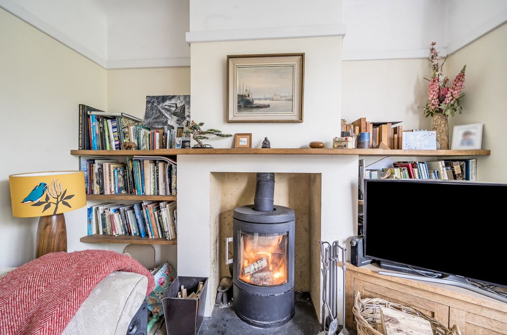 Property photo 3 of 19 1350206-13-68c29A...