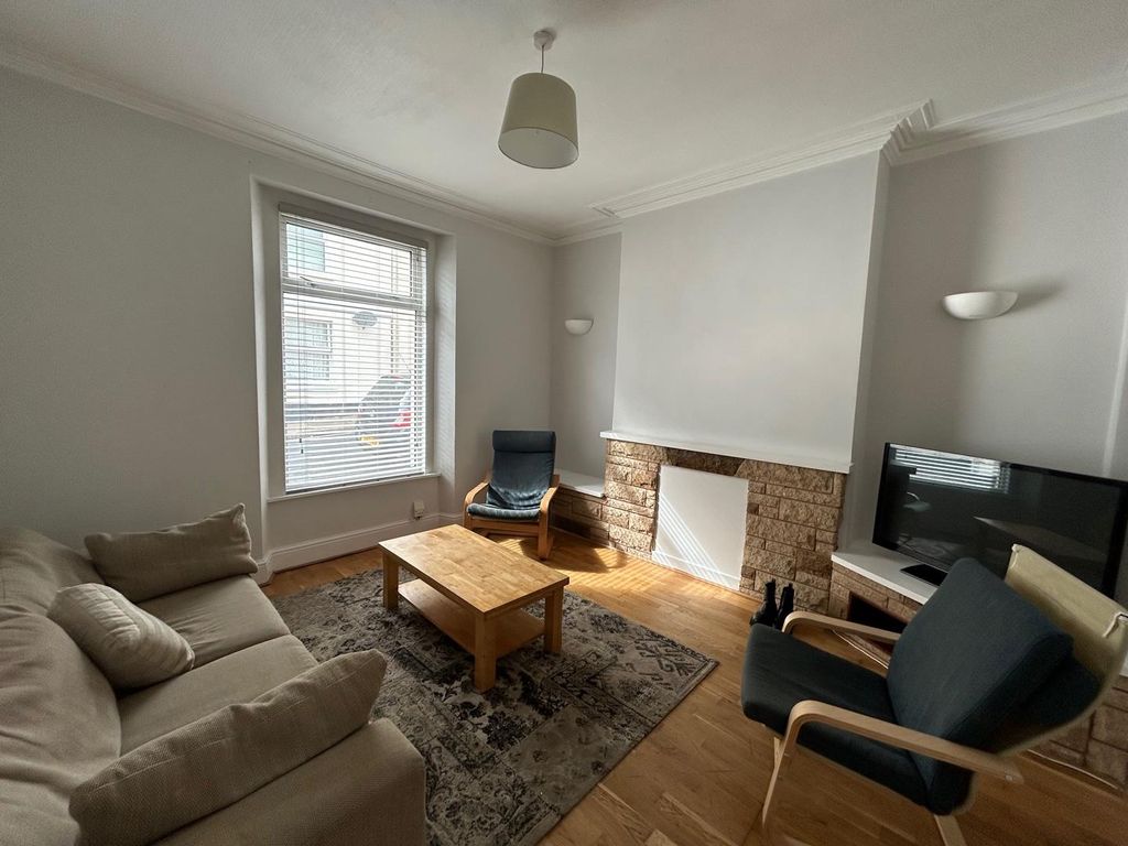 Property photo 1 of 15 Tempimagep1Zhhu.Jpg