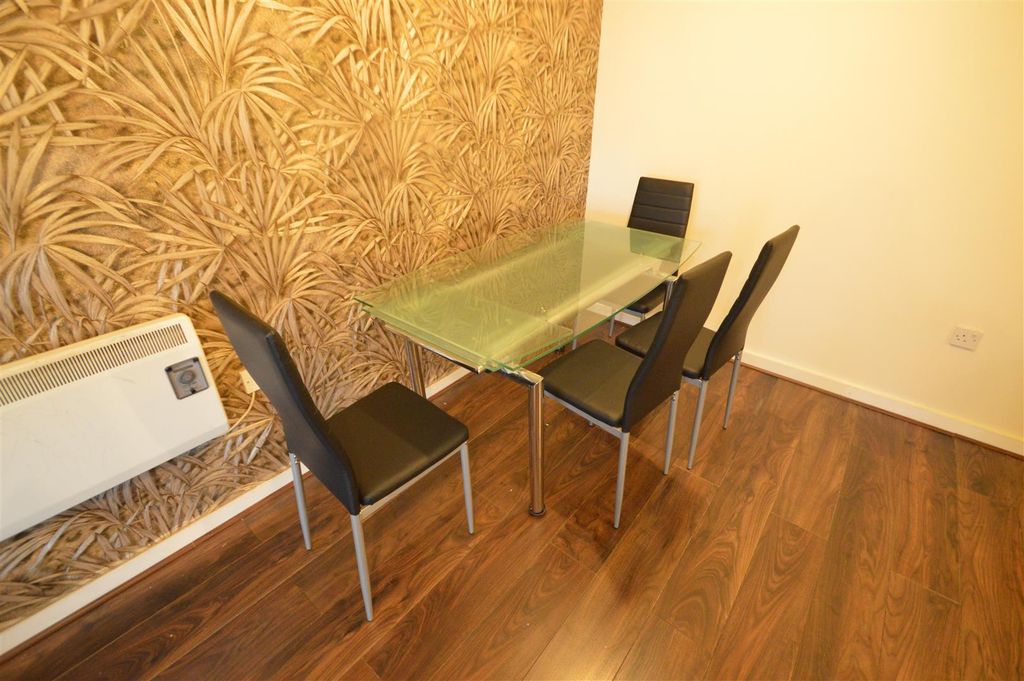 Property photo 2 of 7 Dsc_0145.Jpg