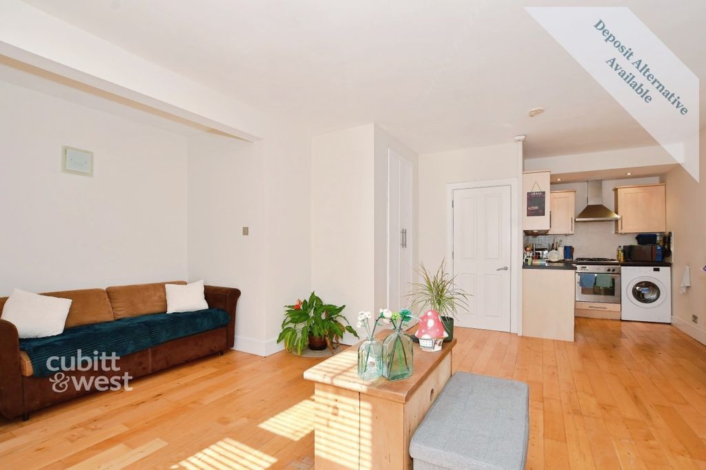 Property photo 1 of 10 595E1642-901G1D31