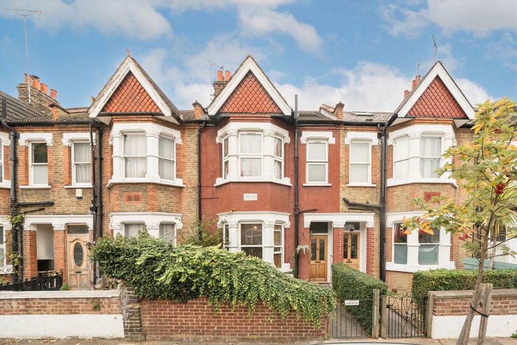 Property photo 1 of 5