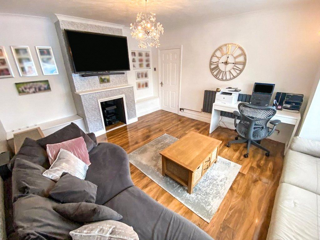 Property photo 2 of 22 Picture No. 05