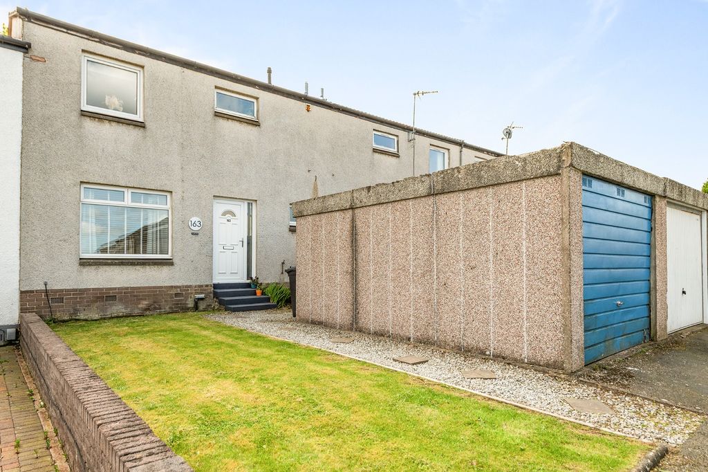 Property photo 1 of 26 4888251