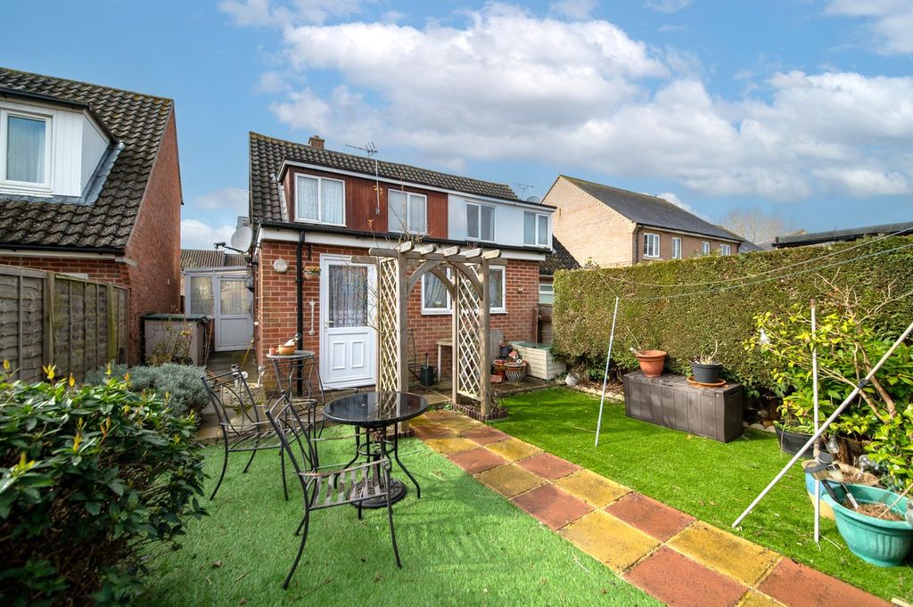 Property photo 3 of 14