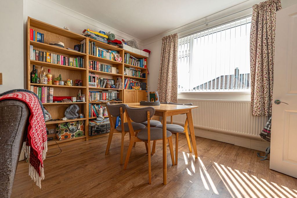 Additional image 8 of 3 bed semi-detached house for saleGraig Park Hill, Newport NP20