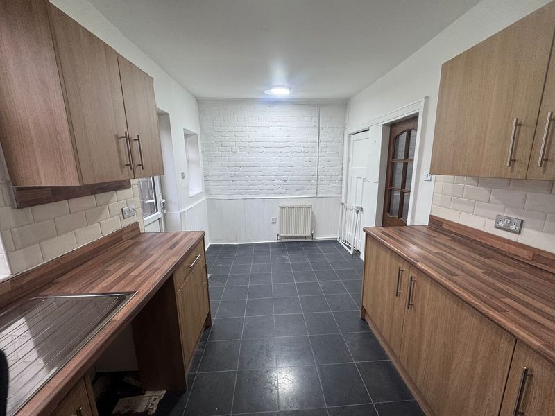 Property photo 3 of 14 Photo 1