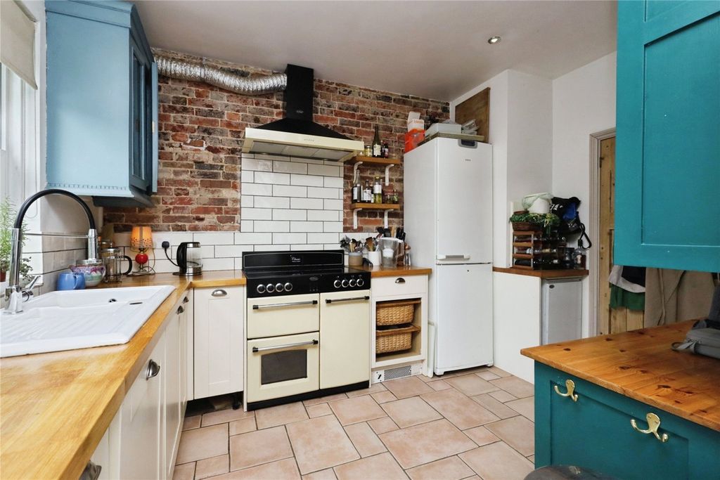 Property photo 3 of 14 Picture No. 42