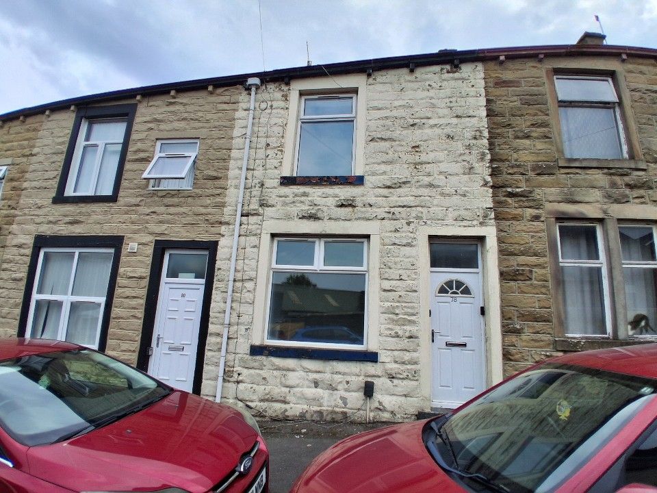 Property photo 2 of 19