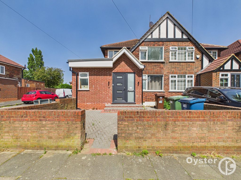 Property photo 1 of 21