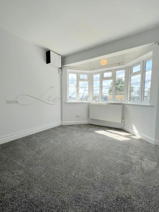 Property photo 2 of 9 Jpg