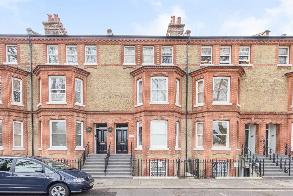 Property photo 2 of 7