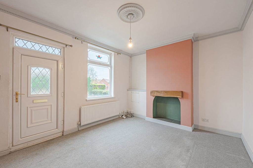 Property photo 3 of 18