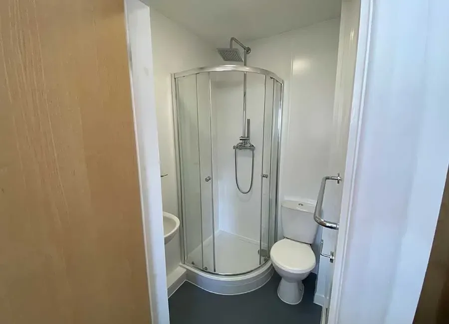 Property photo 1 of 50